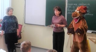 73
